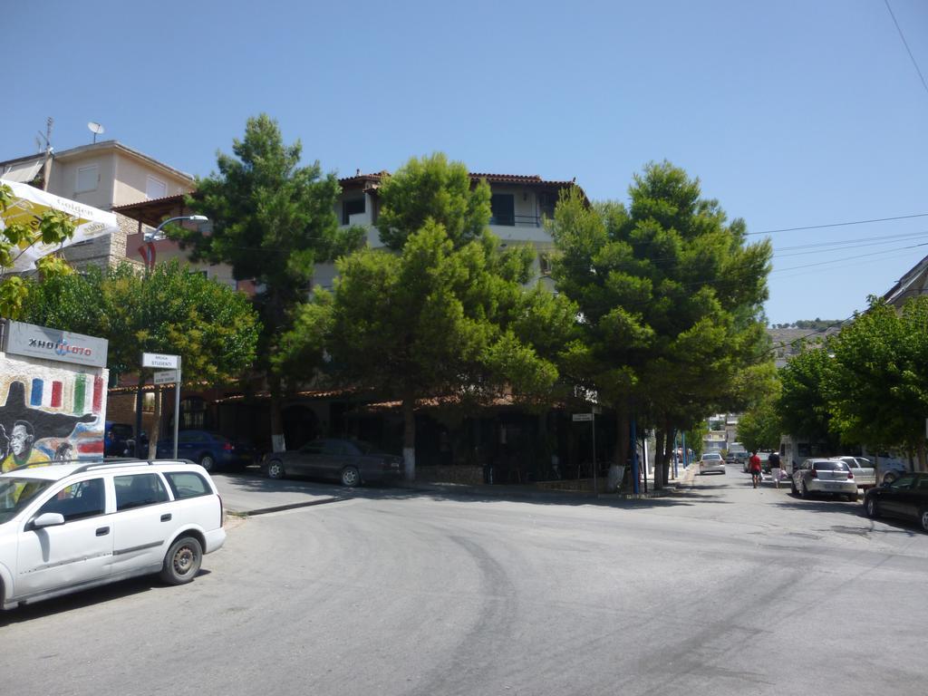 Joy Hotel Sarande Exterior photo