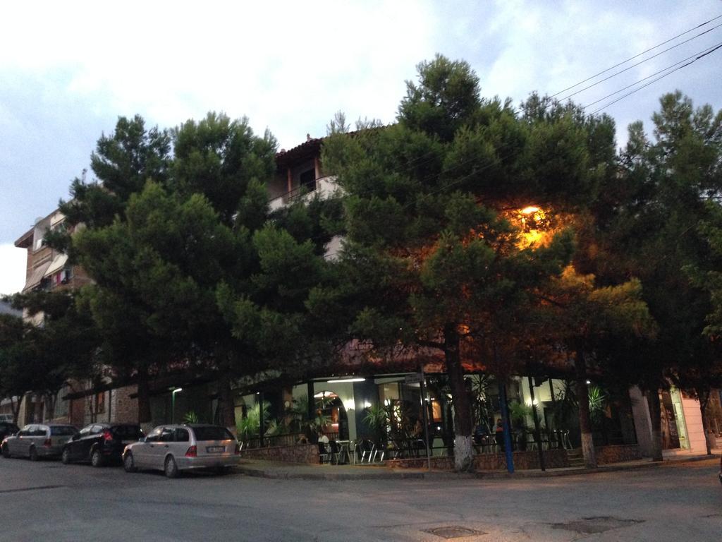Joy Hotel Sarande Exterior photo