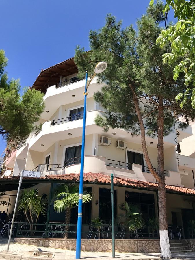 Joy Hotel Sarande Exterior photo