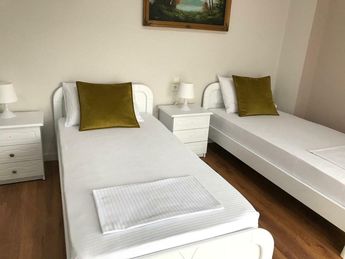 Joy Hotel Sarande Exterior photo