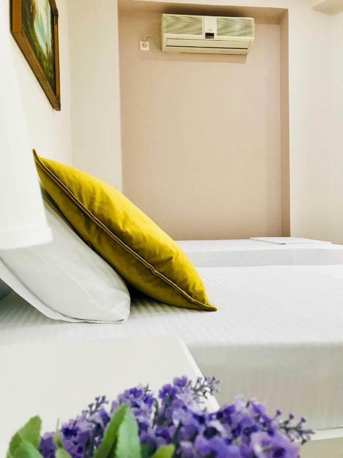 Joy Hotel Sarande Exterior photo